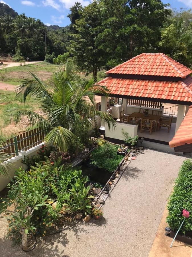 Orchid Pool -Villa 4 Bedrooms 란타섬 외부 사진
