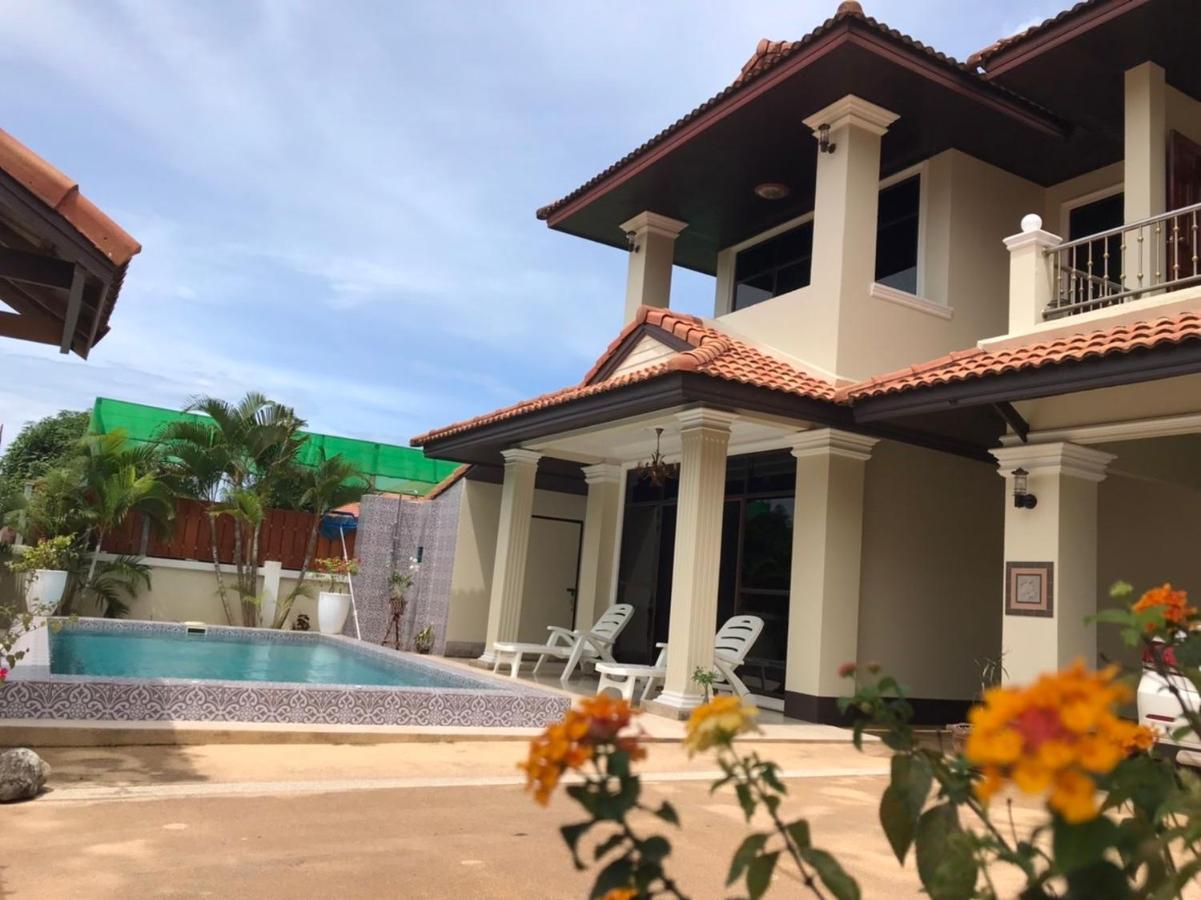 Orchid Pool -Villa 4 Bedrooms 란타섬 외부 사진